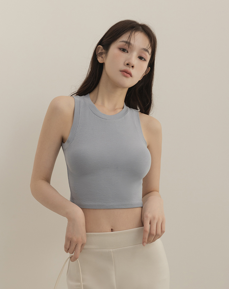 SOFT ROUND COLLAR KNIT CROP CAMISOLE