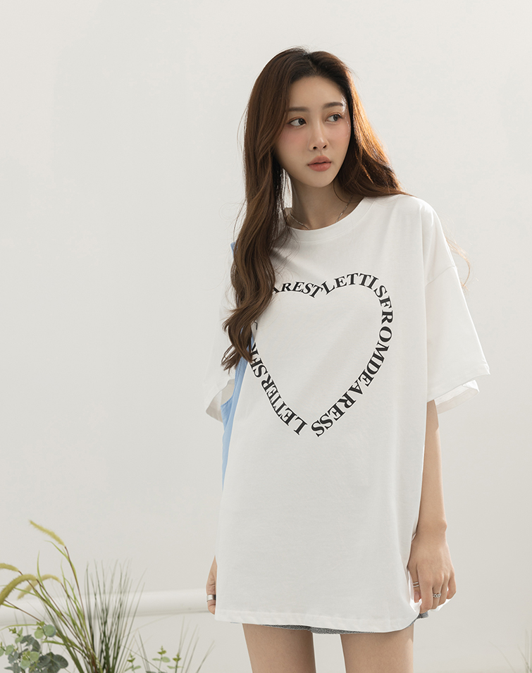 HEART SHAPED LETTERING OVERSIZED TEE