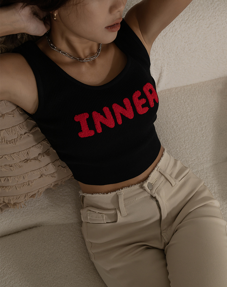 INNER LETTERING KNIT CAMISOLE