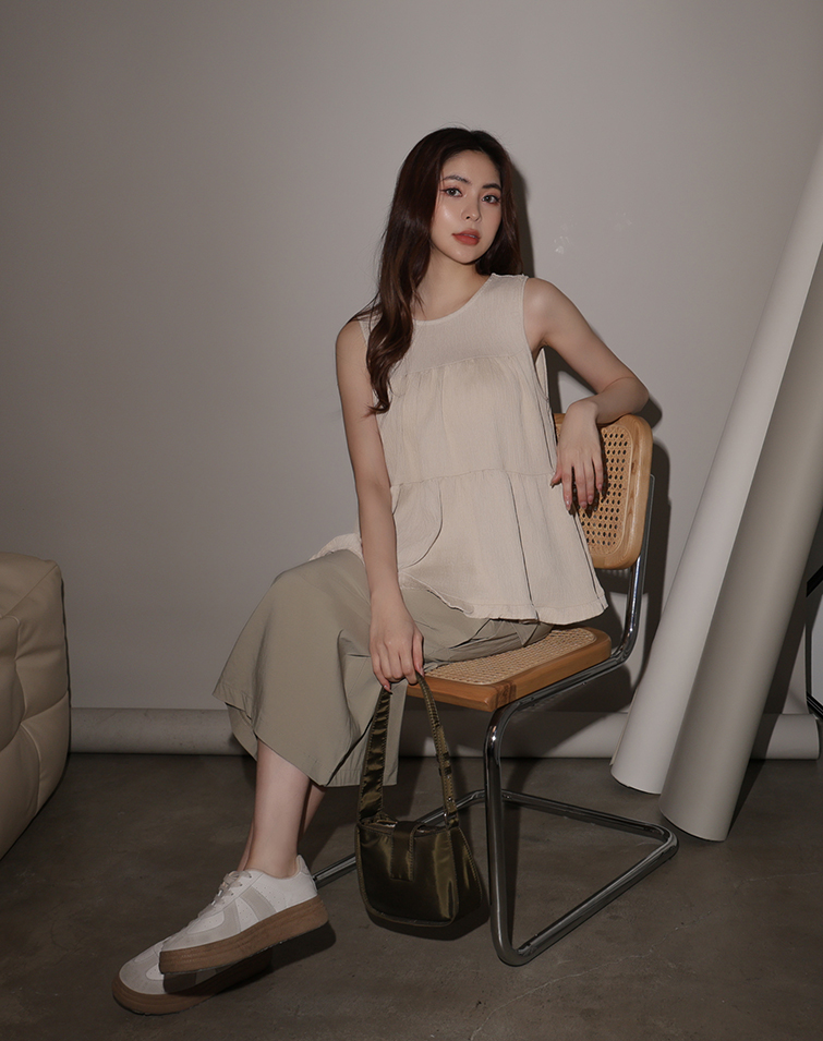 RUSTIC-STYLE RUCHED TANK TOP