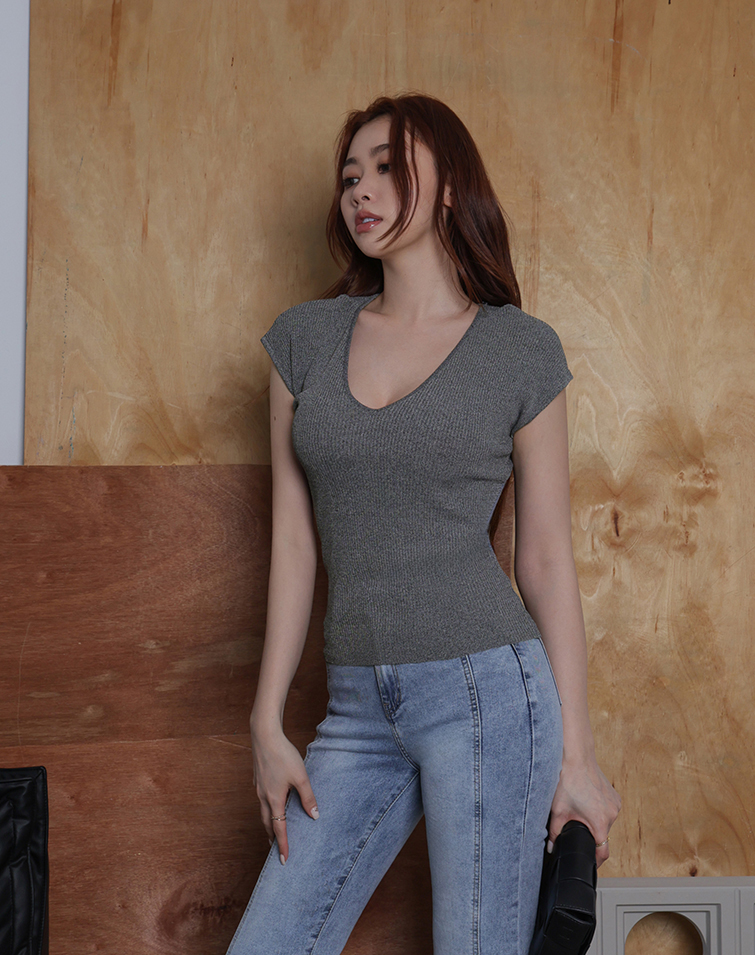 CORDUROY V-NECK VEST
