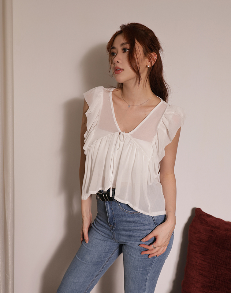 LIGHTWEIGHT TULLE SLEEVE RUFFLE VEST