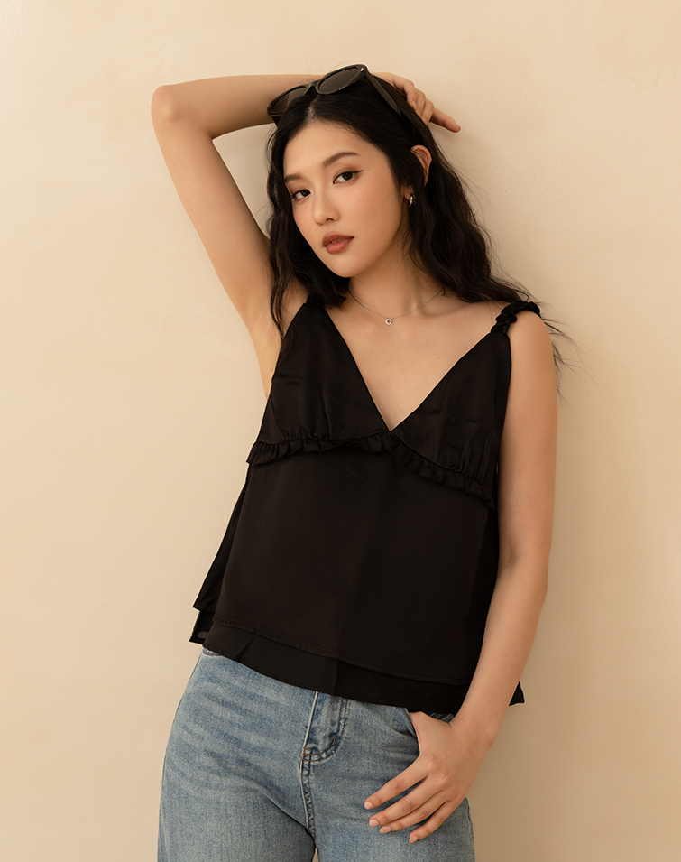 LIGHTWEIGHT LAYERED RUFFLE CAMISOLE