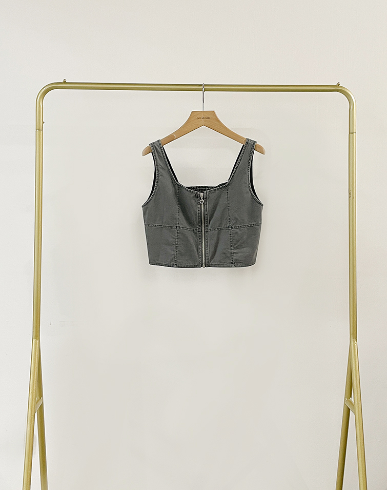 STREET STYLE FRONT ZIP VEST