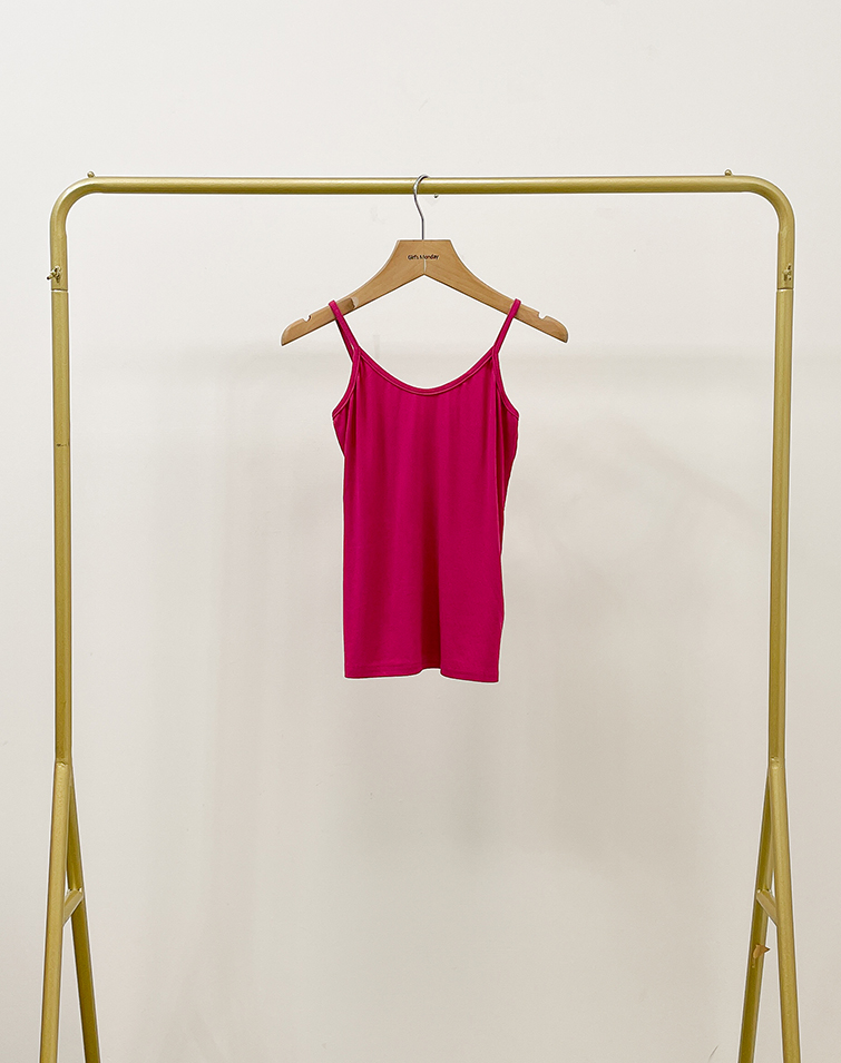 SOFT TOUCH SPAGHETTI STRAP V-NECK CAMISOLE