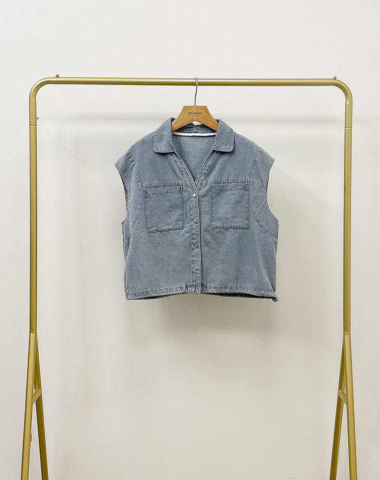 CLASSIC COLLARED DOUBLE-POCKET DENIM VEST