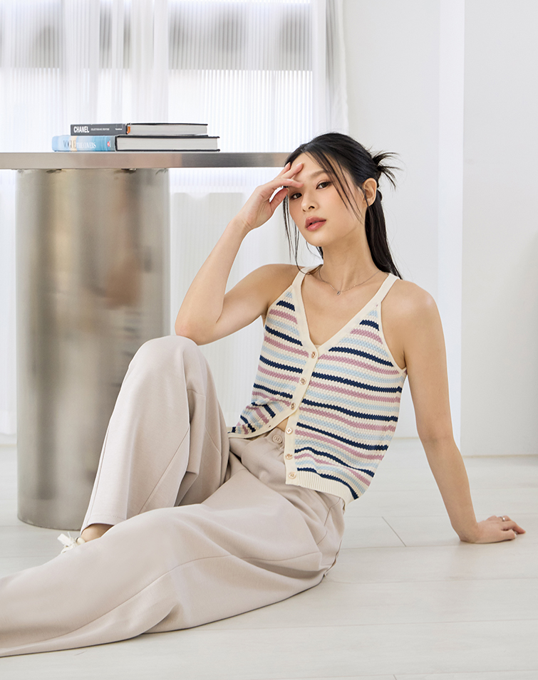 LIGHTWEIGHT COLORFUL WOVEN-VIBE VEST