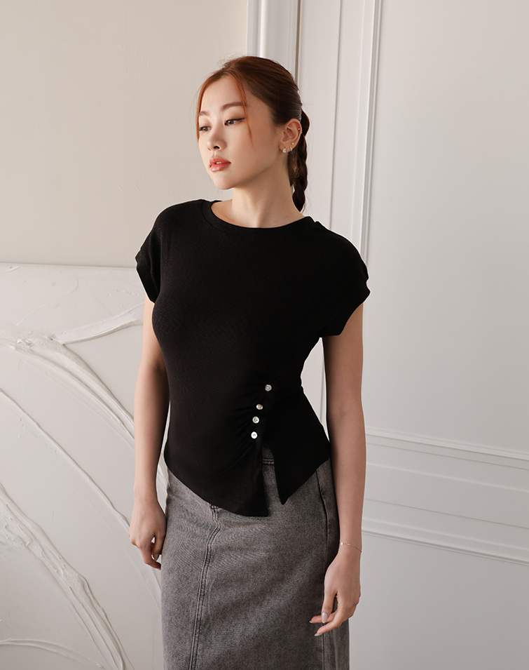 ELEGANT SIDE RUCHED FITTED TOP