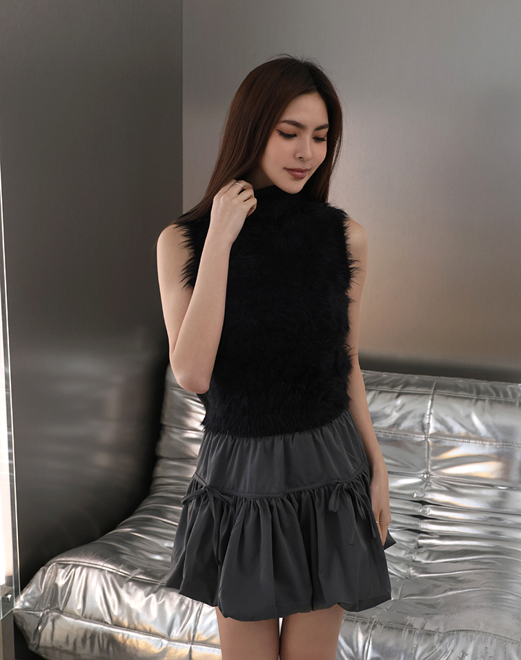 HIGH-NECK MOHAIR VEST