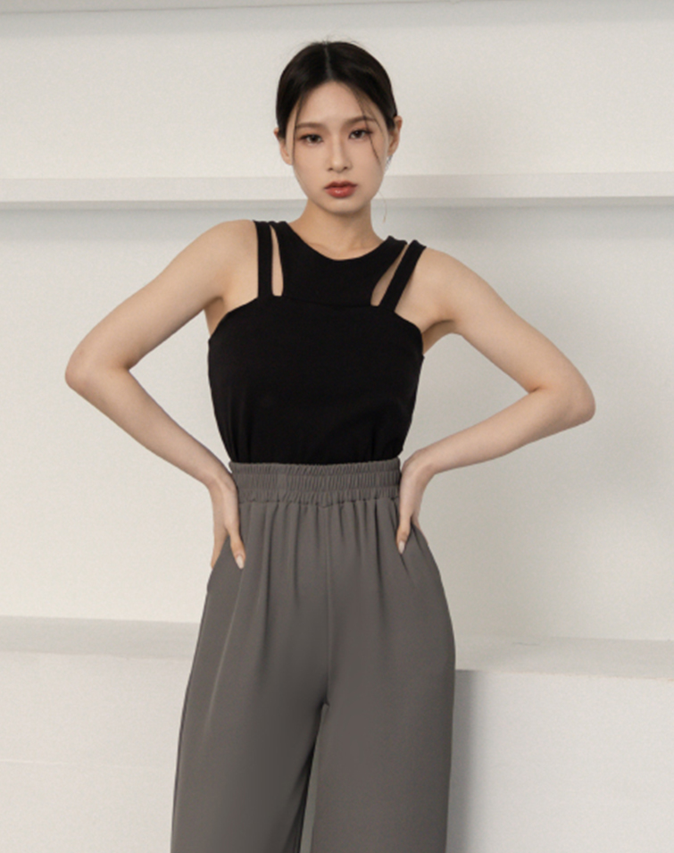 MIT CHIC CUTOUT DESIGN-DETAIL CAMISOLE