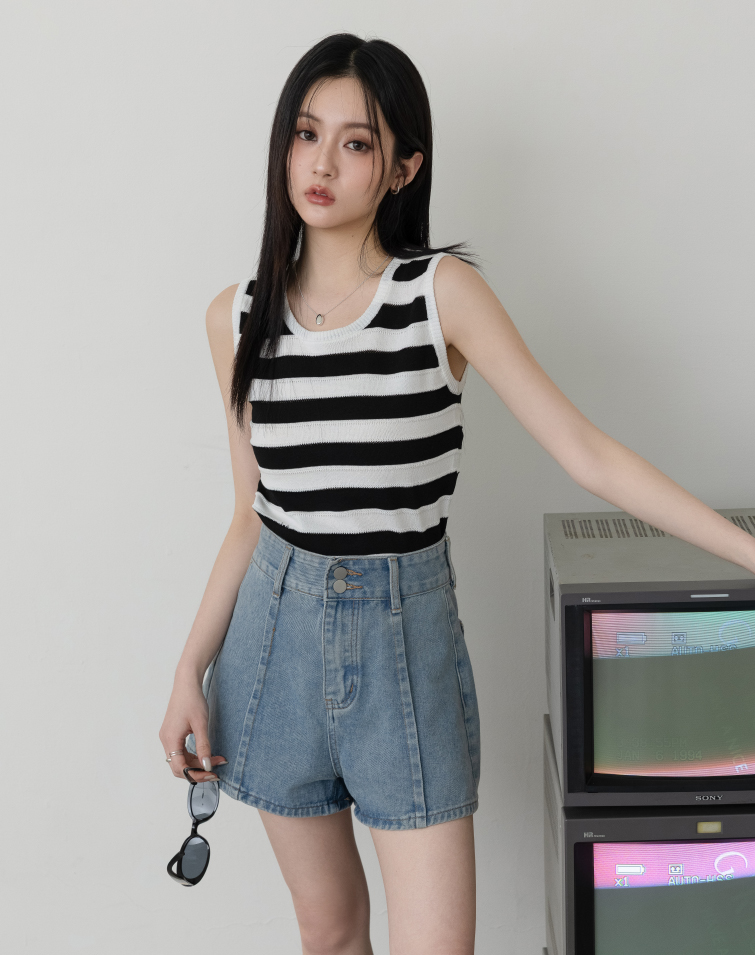 COLOEBLOCK STRIPED SOFT KNIT VEST