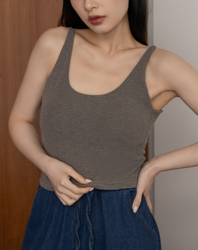 STRETCH RIBBED BACK-DETAIL BRA TOP