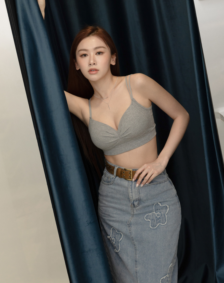 SUMMER SHAPING PADDED BRA TOP