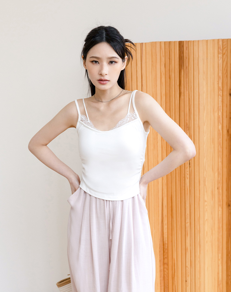 LACE MILK RUFFLED BRA TOP