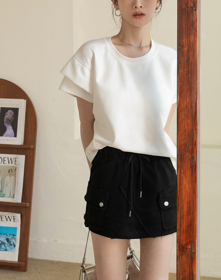 ROUND COLLAR DOUBLE LAYER SLIM FIT TEE