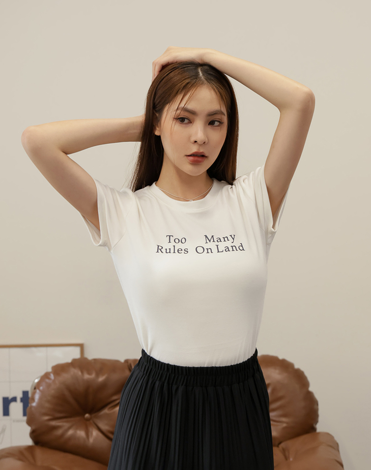 MINIMAL COMFY LETTER PRINT T-SHIRT