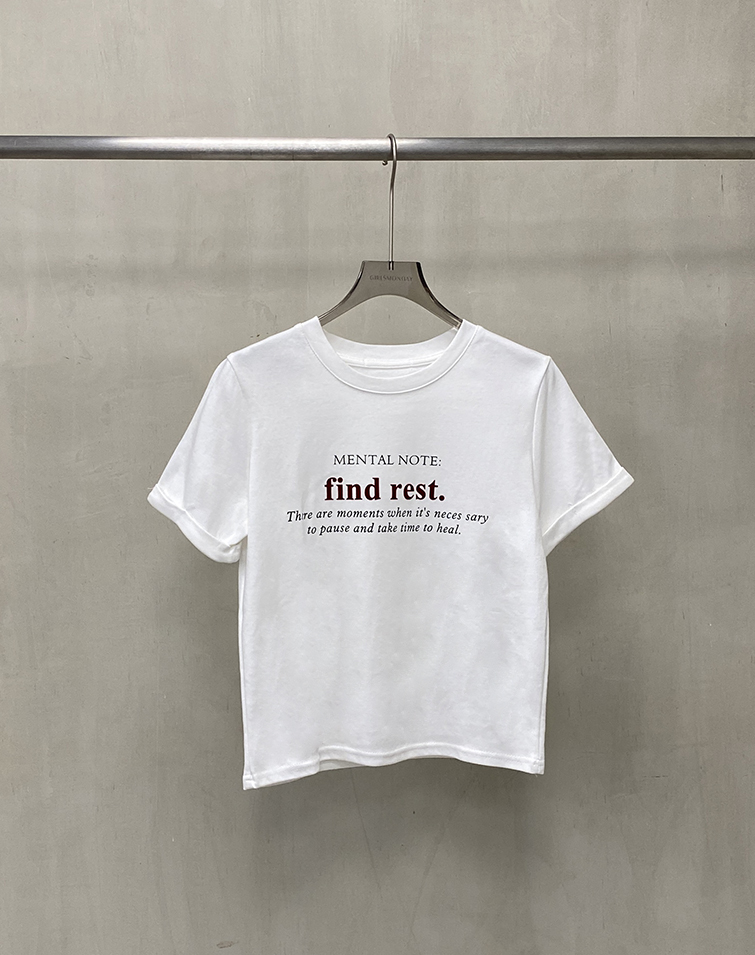 CASUAL LETTERING TEE