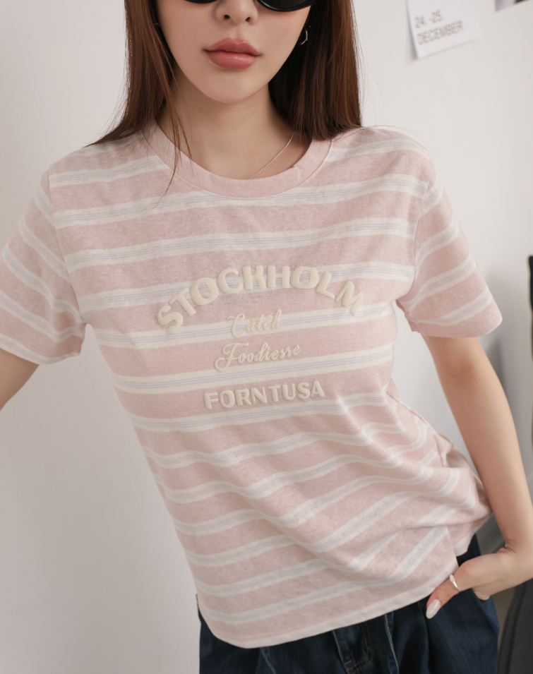 PASTEL STRIPED LETTER T-SHIRT