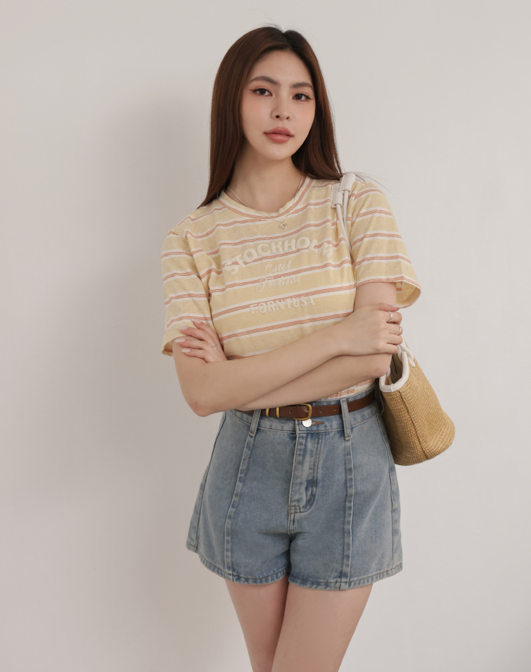 PASTEL STRIPED LETTER T-SHIRT