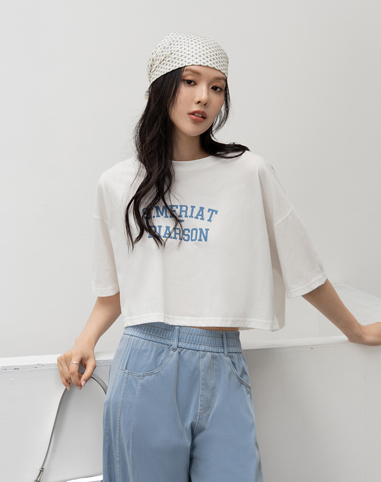 SUMMER CONTRAST LETTER TEE
