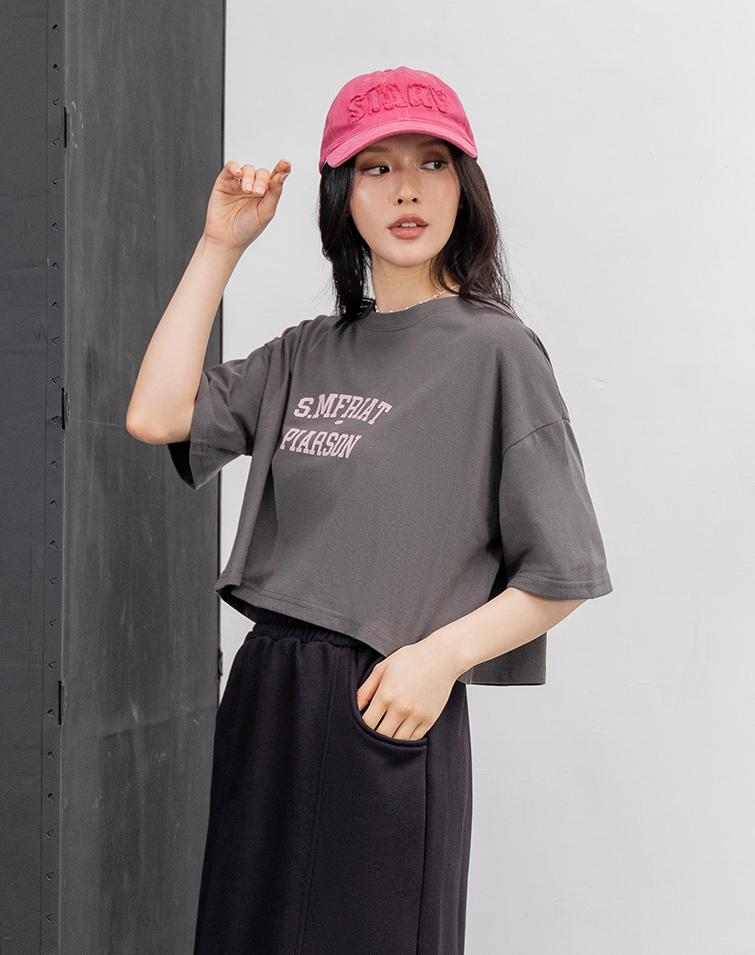 SUMMER CONTRAST LETTER TEE