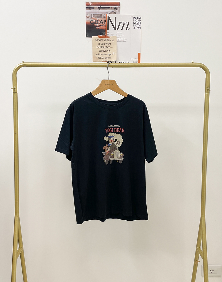 AMERICAN YOGI BEAR GRAPHIC T-SHIRT
