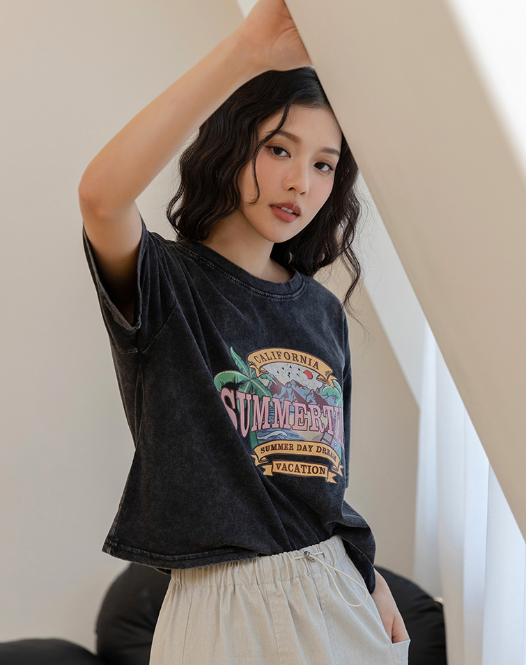 VACATION-STYLE WASHED PRINT T-SHIRT