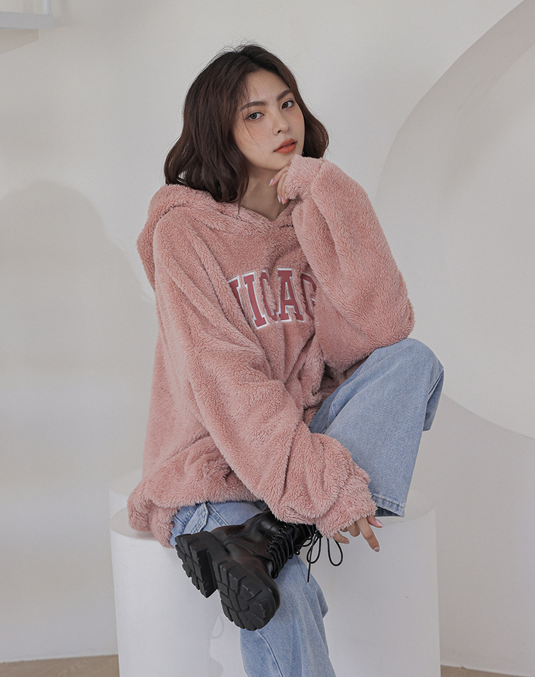 CHICAGO SOFT AND FLUFFY HOODIE