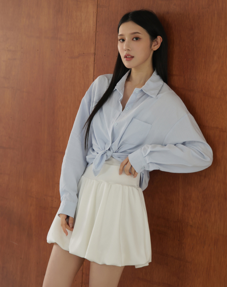 VIBRANT SPRING LONG-SLEEVE COLLARED SHIRT