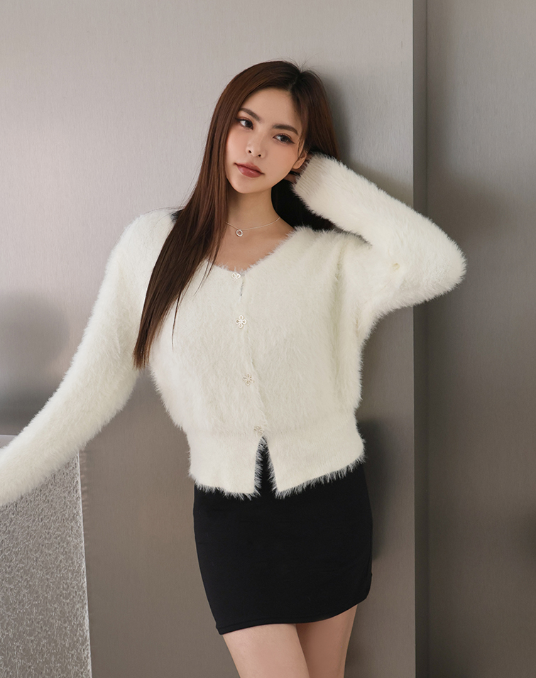 MOHAIR BUTTON DETAIL KNIT SWEATER