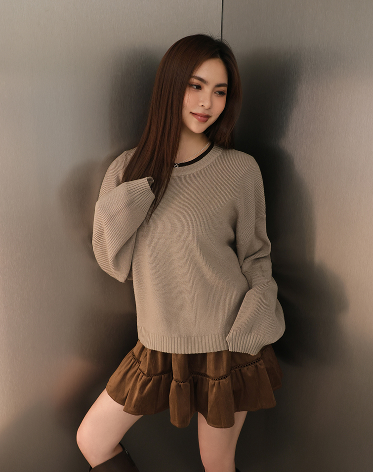 COZY FINE KNIT SWEATER