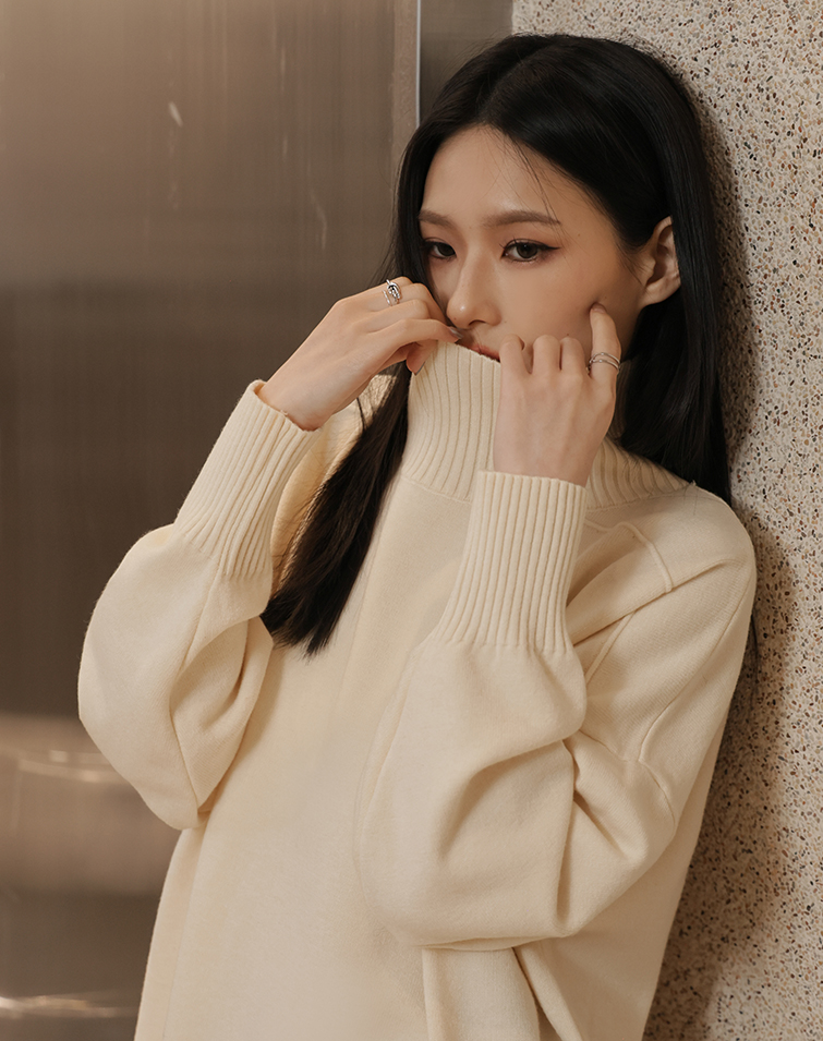 COZY MOCK NECK SWEATER