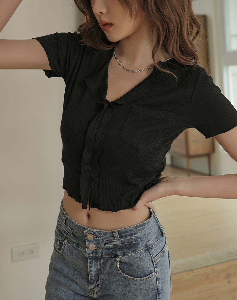 MIT LEAVE IT OPEN RIBBED CROP TOP
