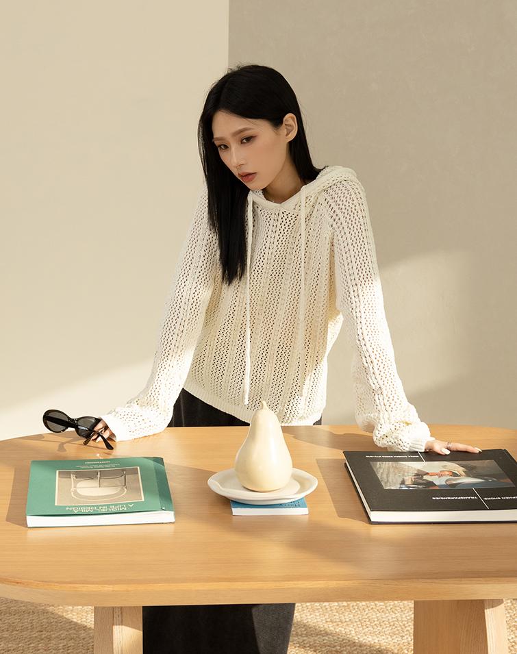 TEXTURED KNIT HOODED SWEATSHIRT