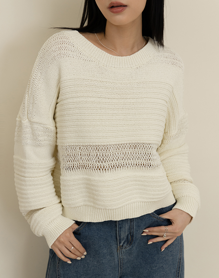 CREW NECK RIBBED KNIT SWEATER