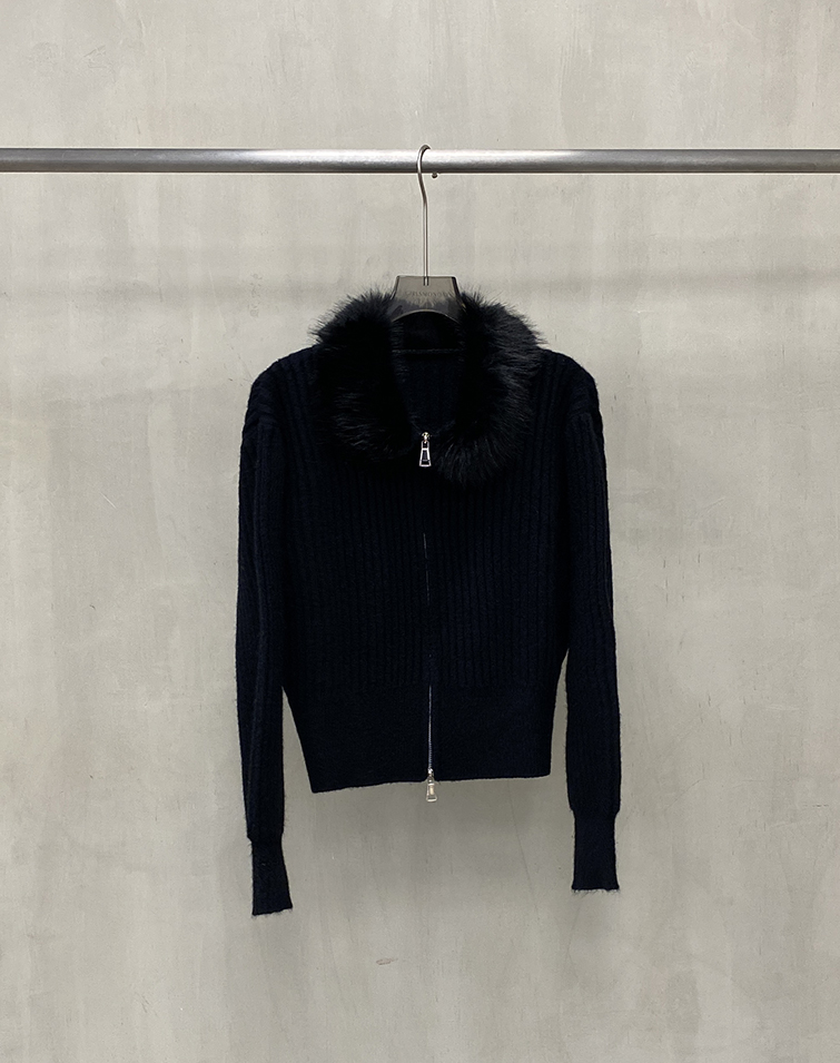 FUR-COLLAR FINE-RIB KNIT