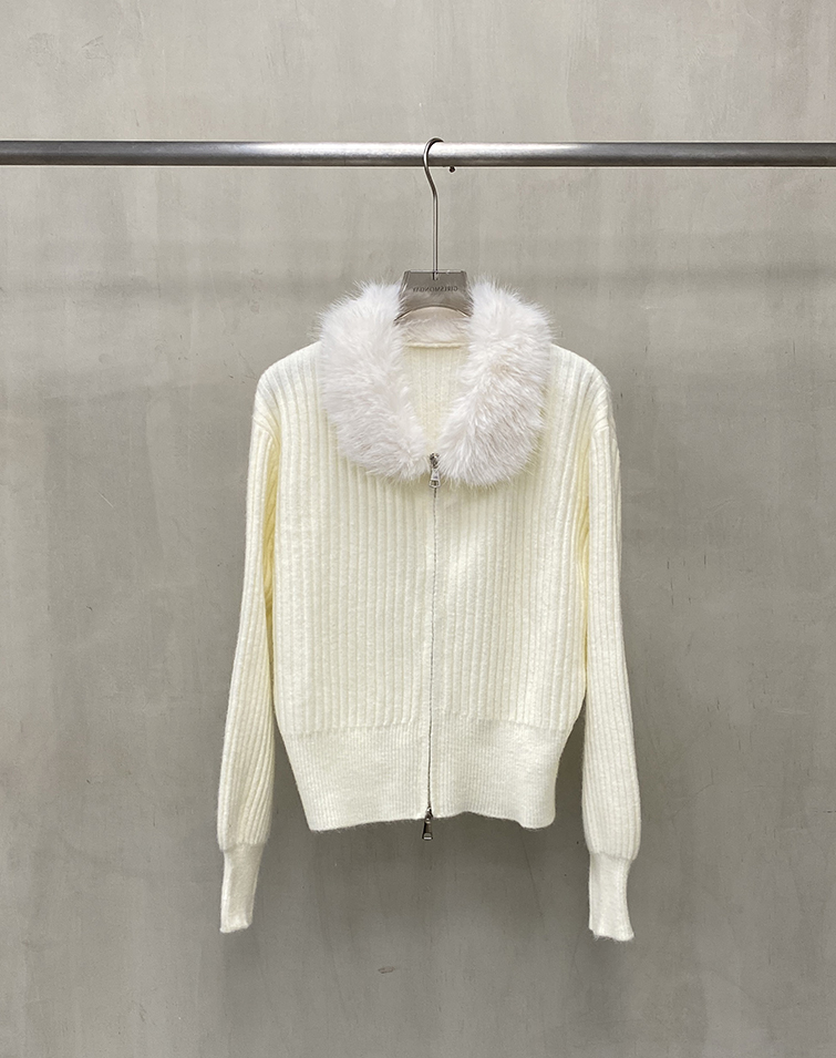 FUR-COLLAR FINE-RIB KNIT