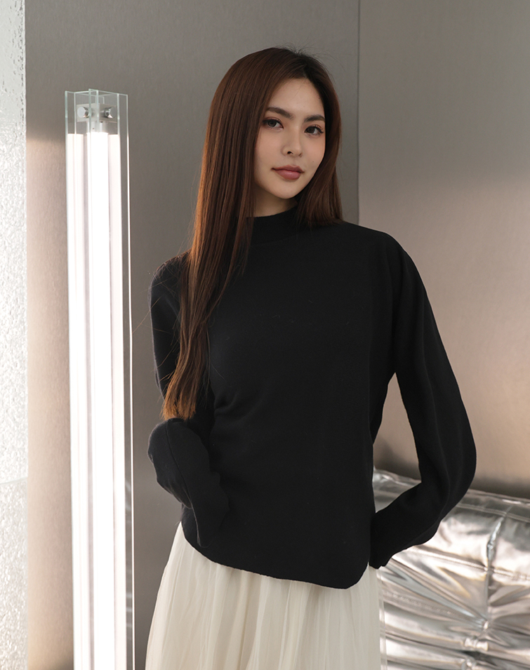 ELEGANT RIBBED MOCK NECK KNIT TOP