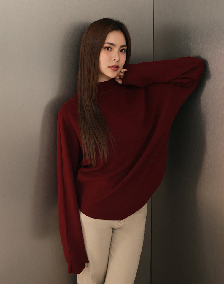 ELEGANT RIBBED MOCK NECK KNIT TOP