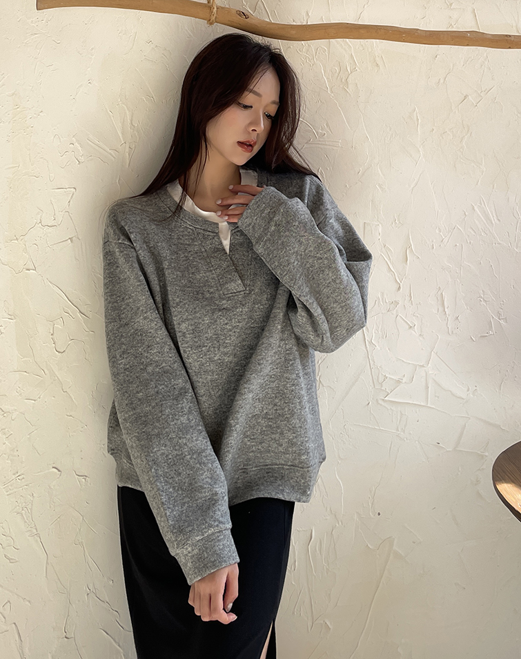 FAUX-LAYER COLORBLOCK KNIT TOP