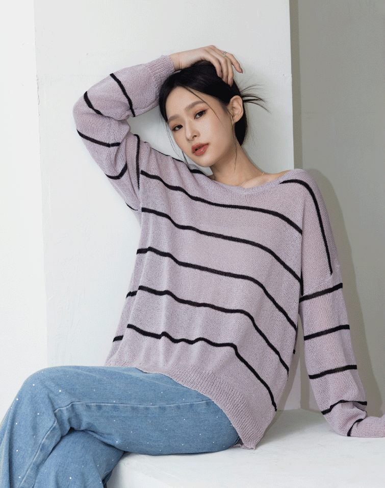 SOFT-KNIT STRIPED LONG-SLEEVE TOP