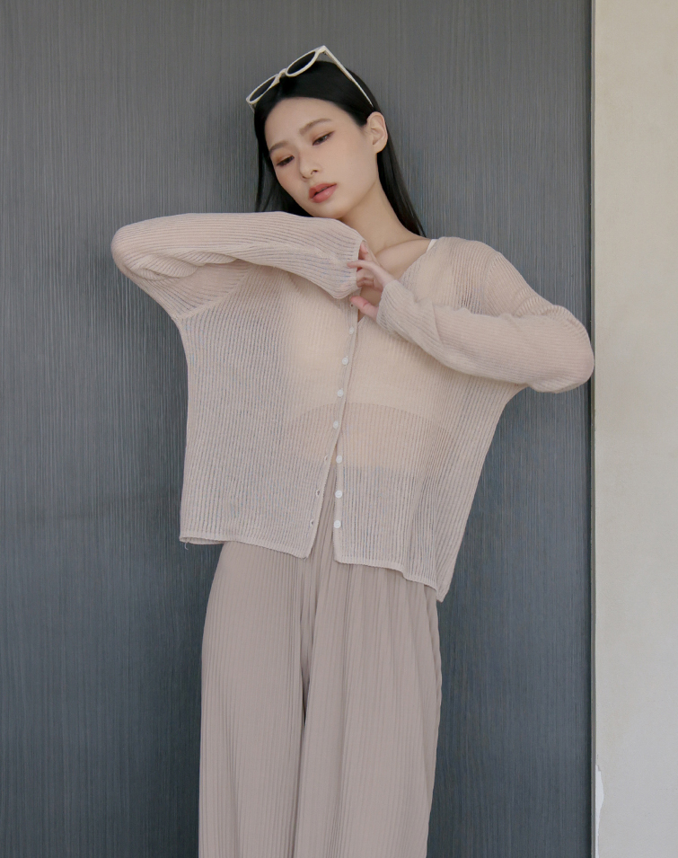 SUMMER SHEER STRIPED BUTTON TOP