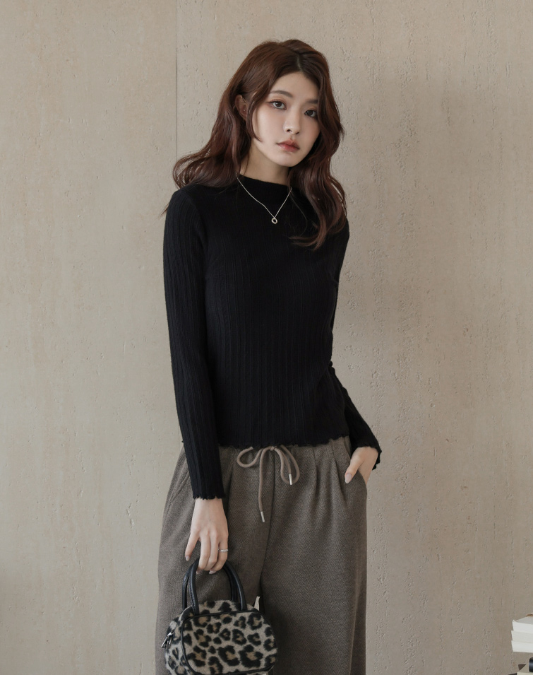 JACQUARD-PATTERN MOCK-NECK TOP