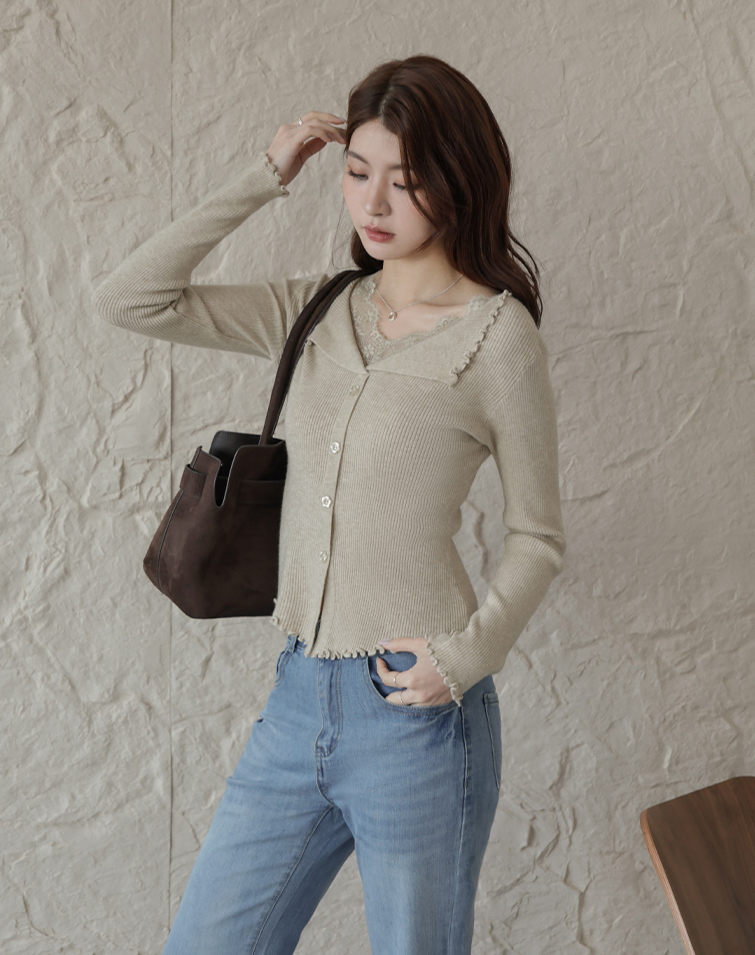 LACE-TRIMMED SOFT TOUCH TOP