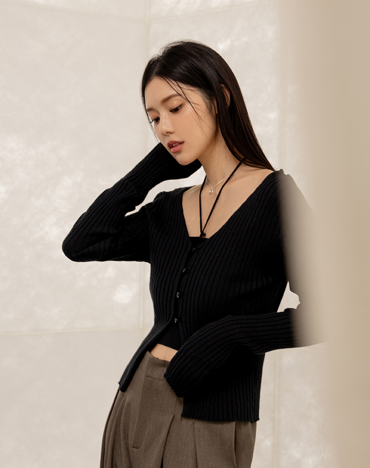 SOFT-RIBBED KNIT CARDIGAN