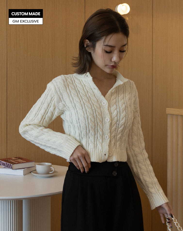 ROUND COLLAR CABLE KNIT TOP CARDIGAN