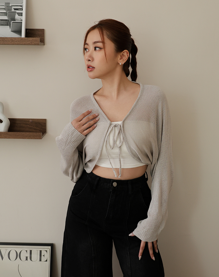 ROMANTIC FRONT-TIE BLOUSE