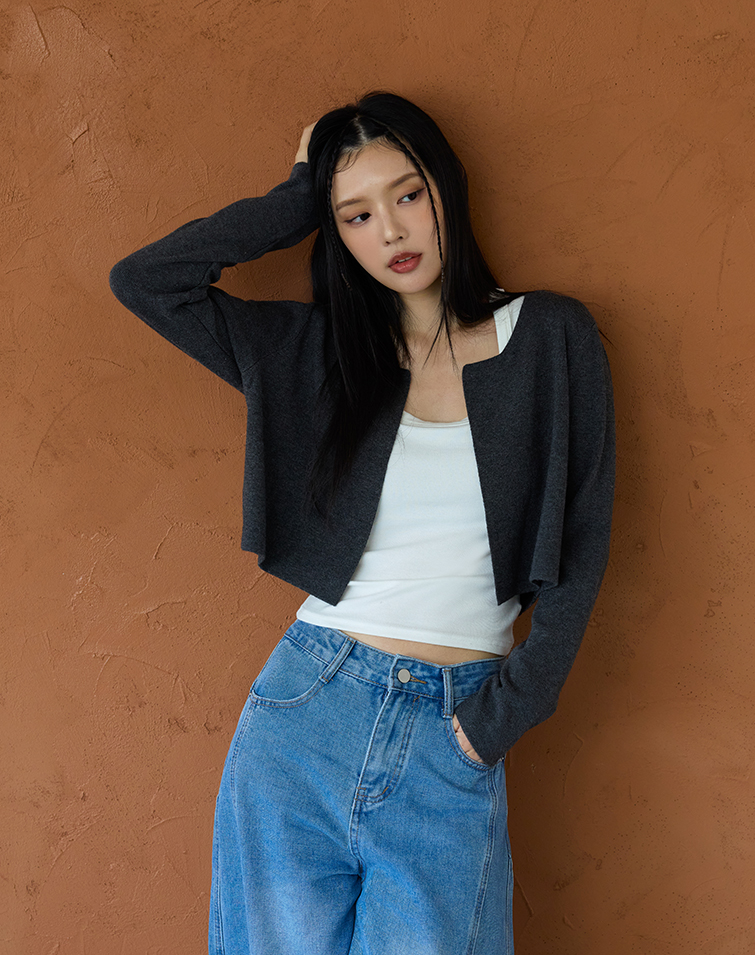 LIGHTWEIGHT KNIT CARDIGAN