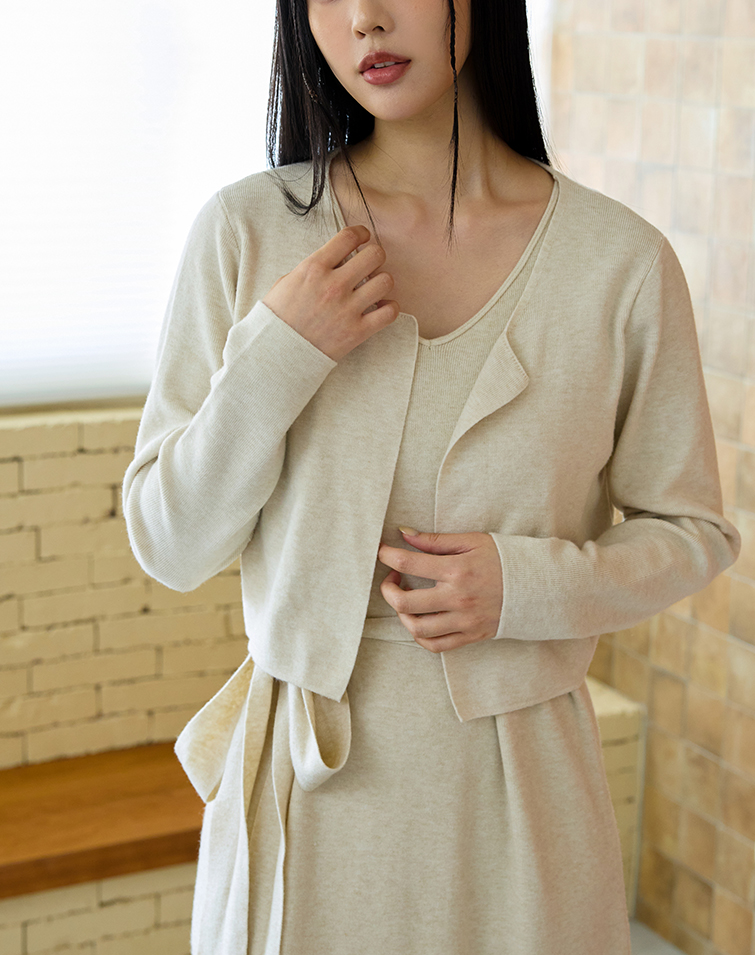 LIGHTWEIGHT KNIT CARDIGAN