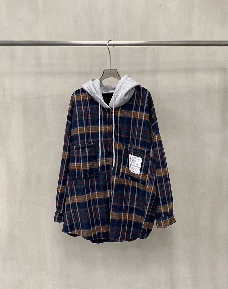 GRAPHIC CHECK HOODIE